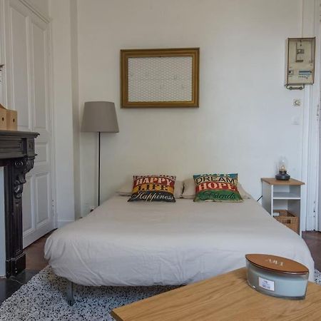 Apartament Le Petit Cosy Angers Zewnętrze zdjęcie