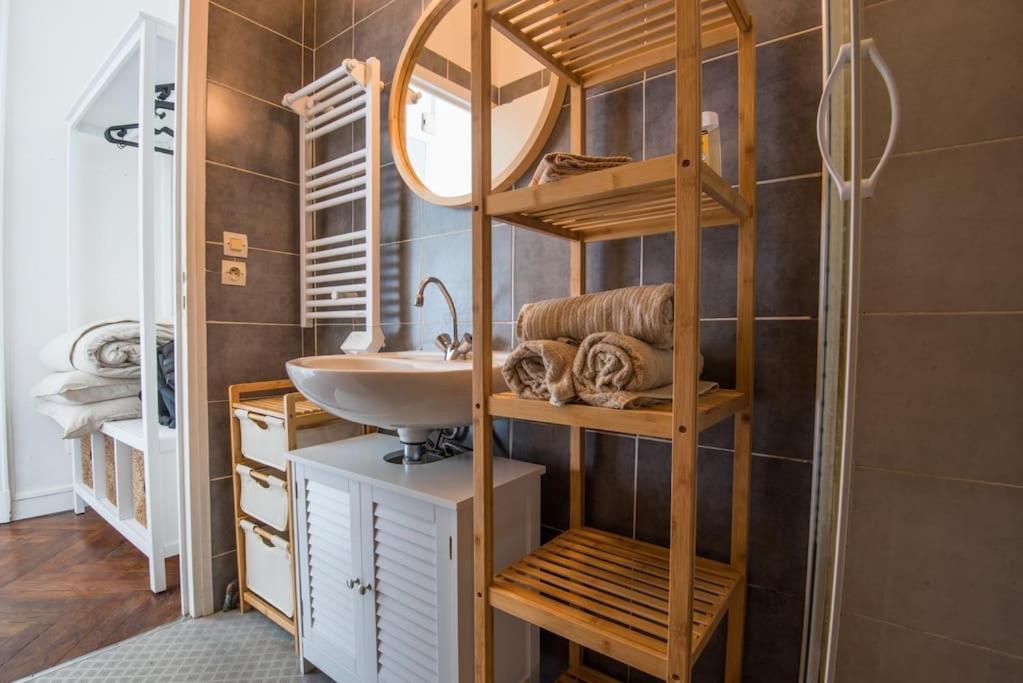 Apartament Le Petit Cosy Angers Zewnętrze zdjęcie