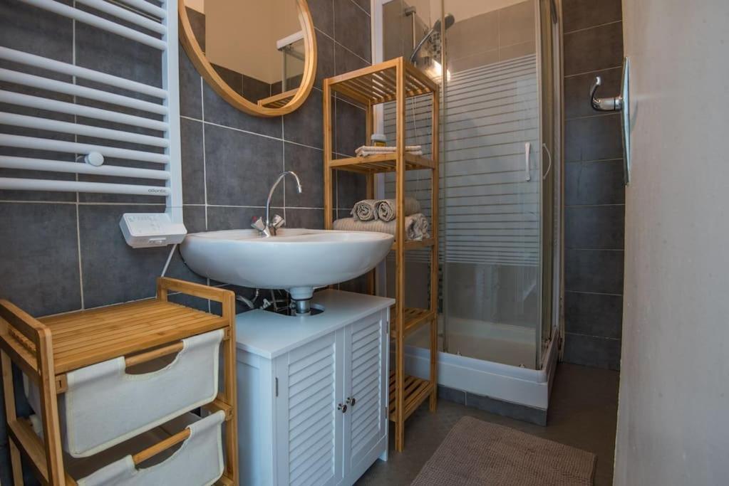 Apartament Le Petit Cosy Angers Zewnętrze zdjęcie
